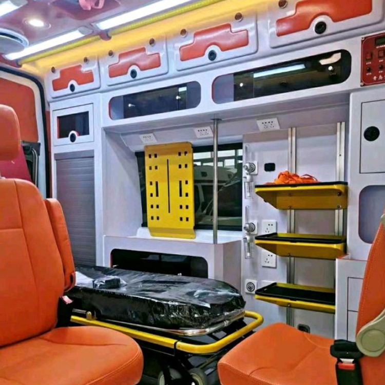 硚口长途救护车护送病人租赁价格